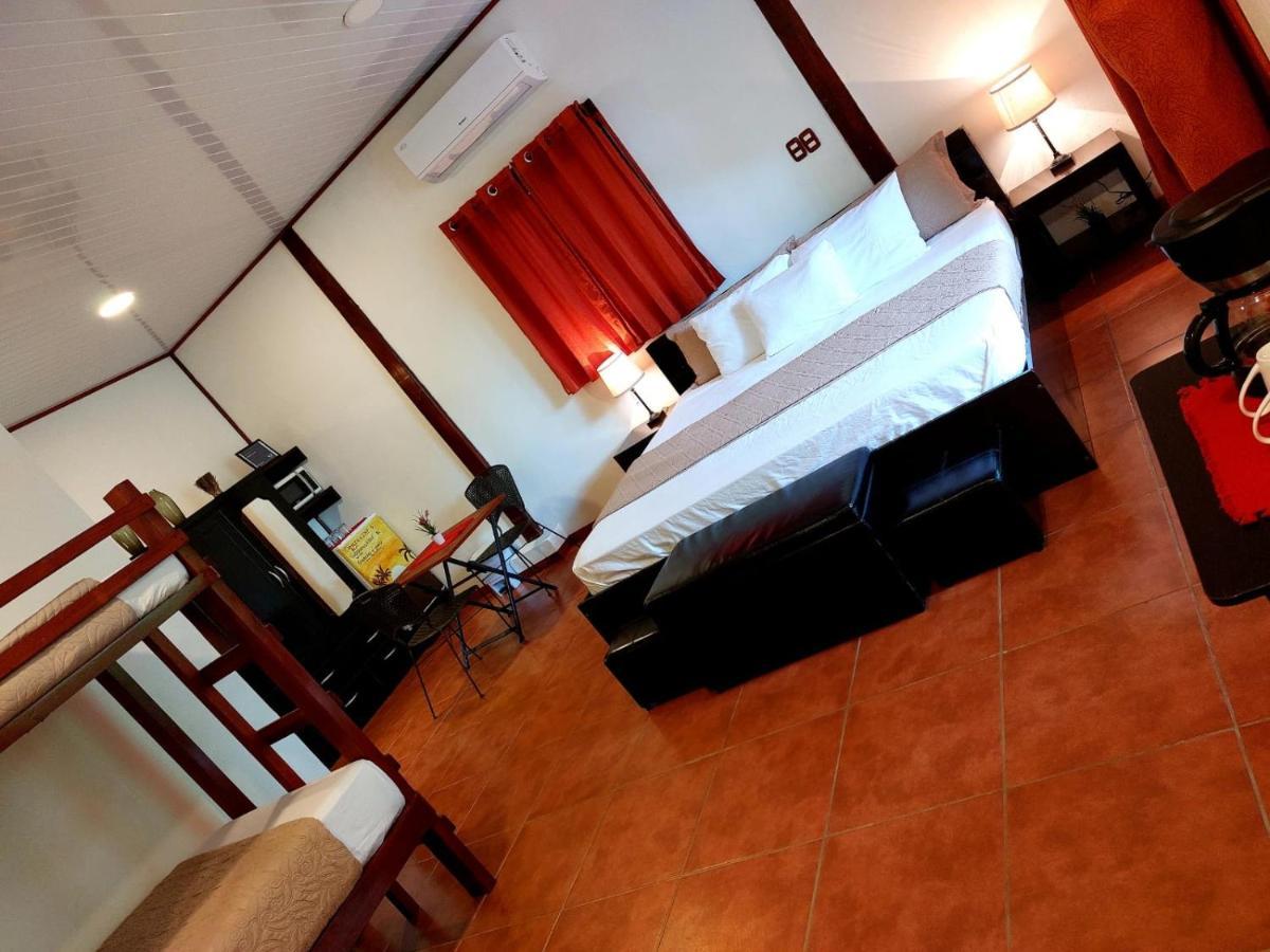 Hotel Casa Vito Beachfront Puerto Viejo de Talamanca Zewnętrze zdjęcie